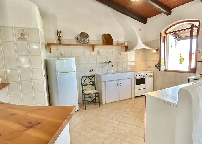 Nura's - Paola Vista Mare *