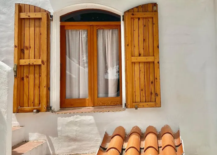 Nura's - Paola Vista Mare