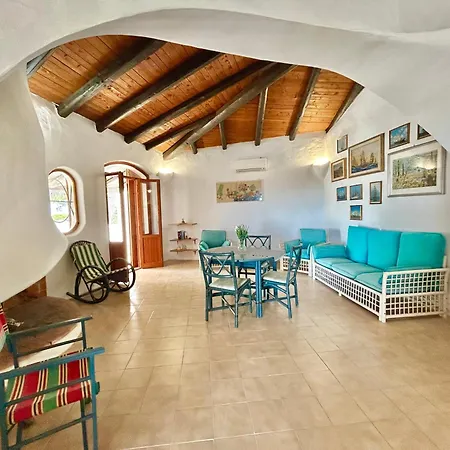 Nura's - Paola Vista Mare Valledoria (Sardinia)