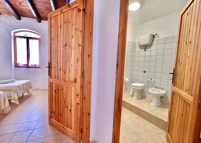 Nura's - Paola Vista Mare